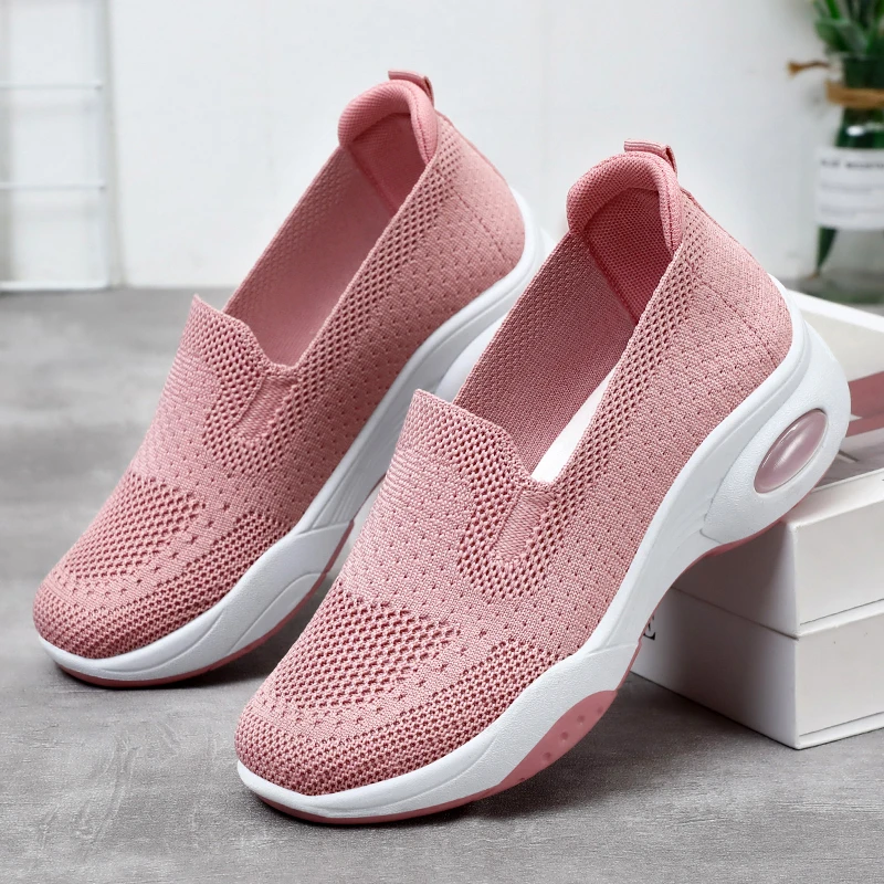 透气女鞋久站不累脚妈妈鞋老北京布鞋中老年软底飞织网鞋厚底气垫