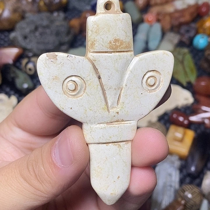 和田玉未镶嵌颈饰66