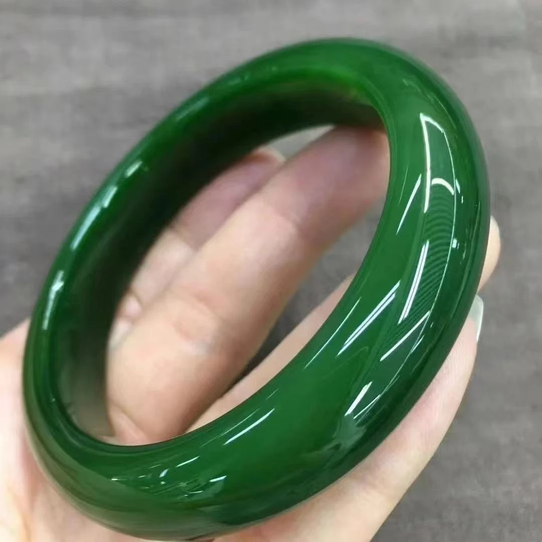 新疆和田玉阳绿手镯