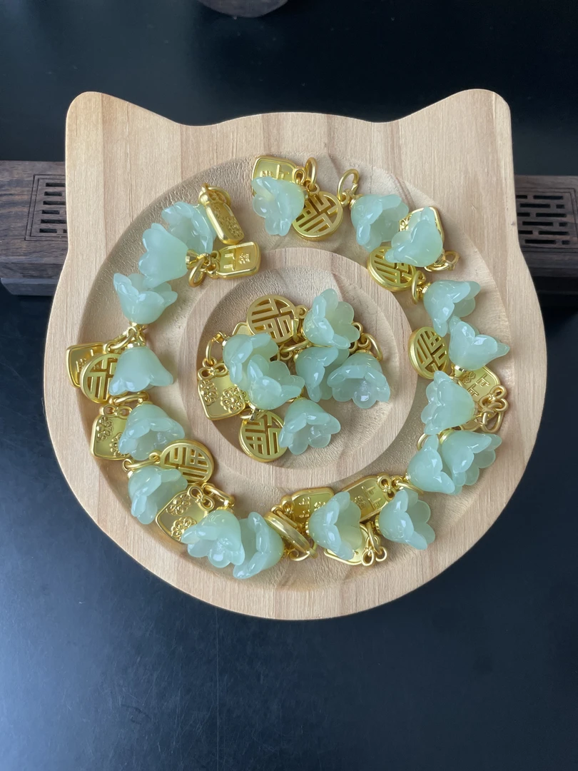 中国风铃兰花福牌或上上签玉髓diy提溜（多样性发其一）