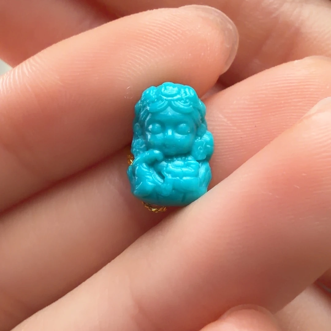 绿松石未镶嵌颈饰