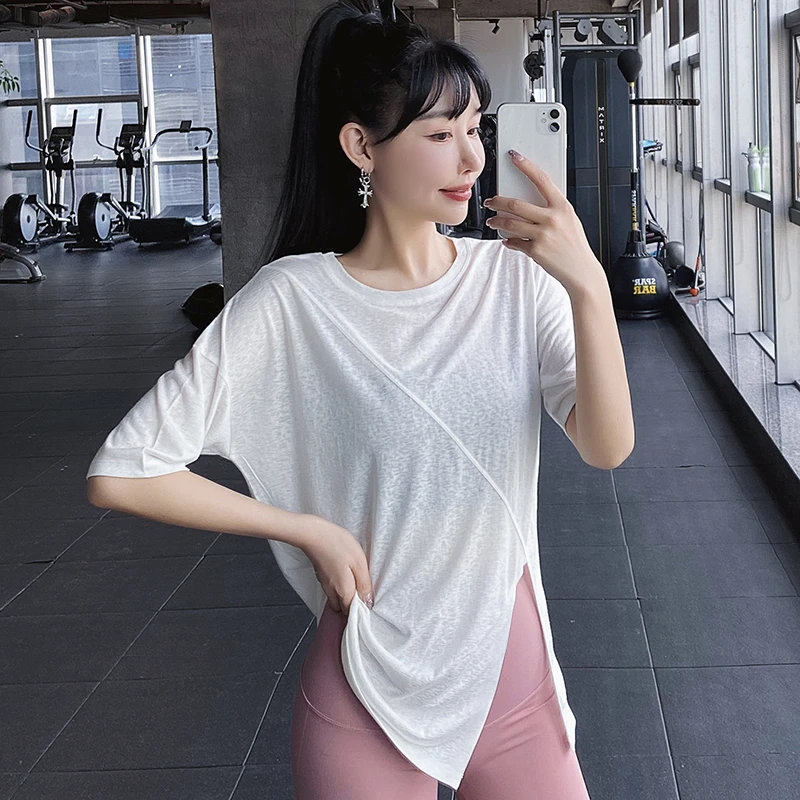 瑜伽普拉提速干宽松休闲户外运动上衣女夏季薄款透气遮臀显瘦短袖