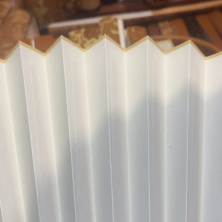 氟***汀扇子一张苏工皮纸扇面