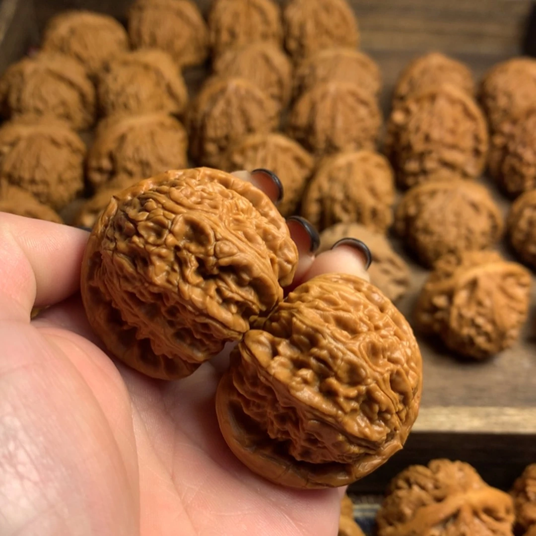 【闪购商品】文玩核桃吊坠a*一白狮子