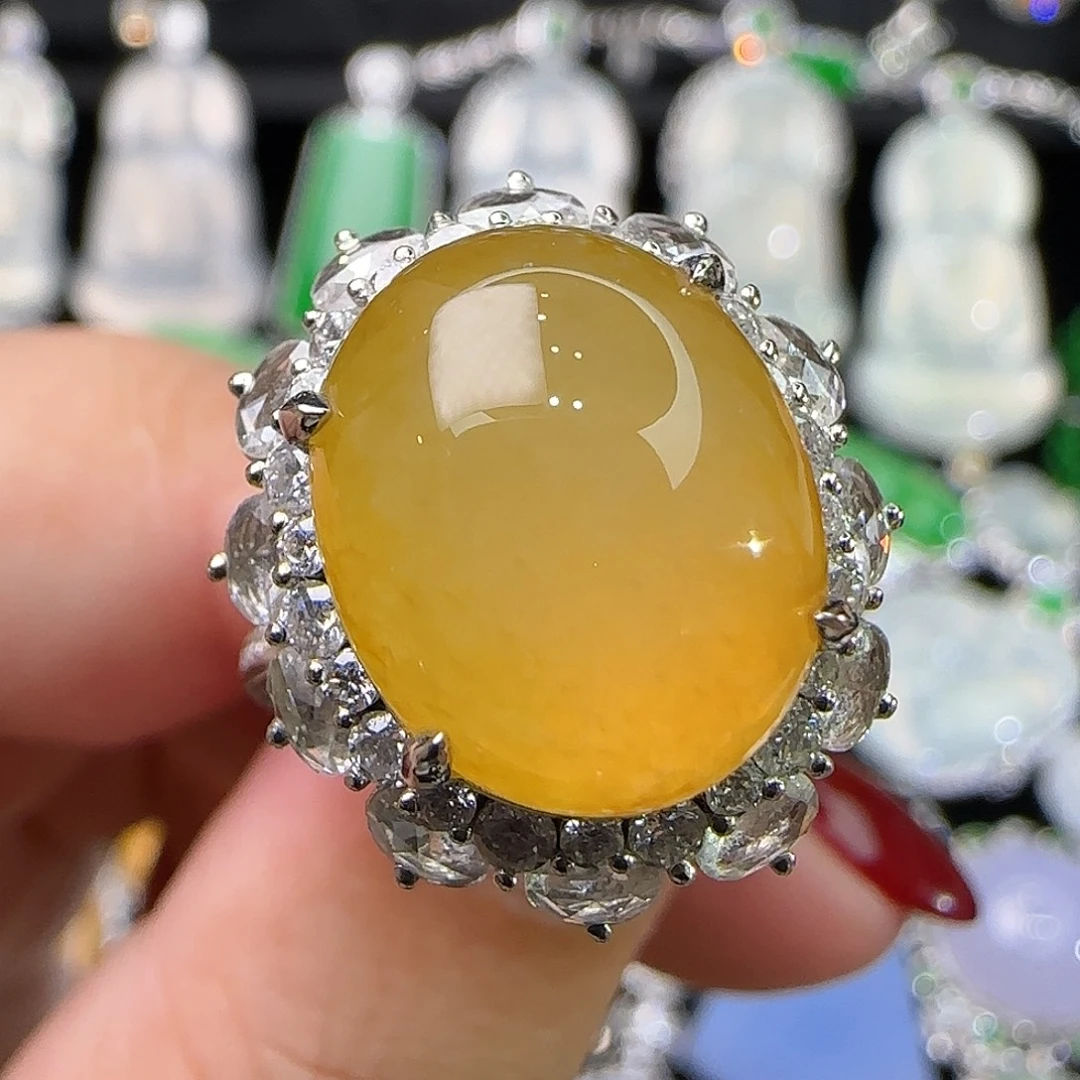 翡翠18K金镶嵌戒指天然翡翠