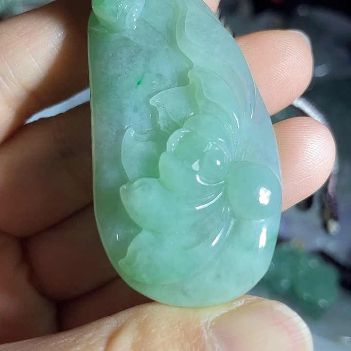 翡翠未镶嵌吊坠(不含链)纯天然a货翡翠挂坠