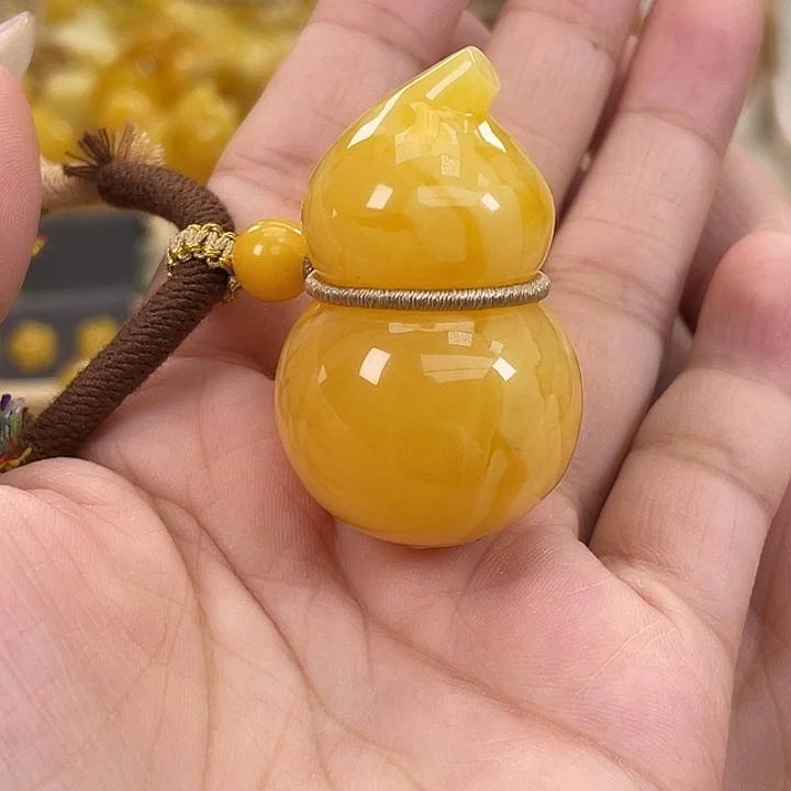 琥珀未镶嵌珠宝奇石琥珀h46