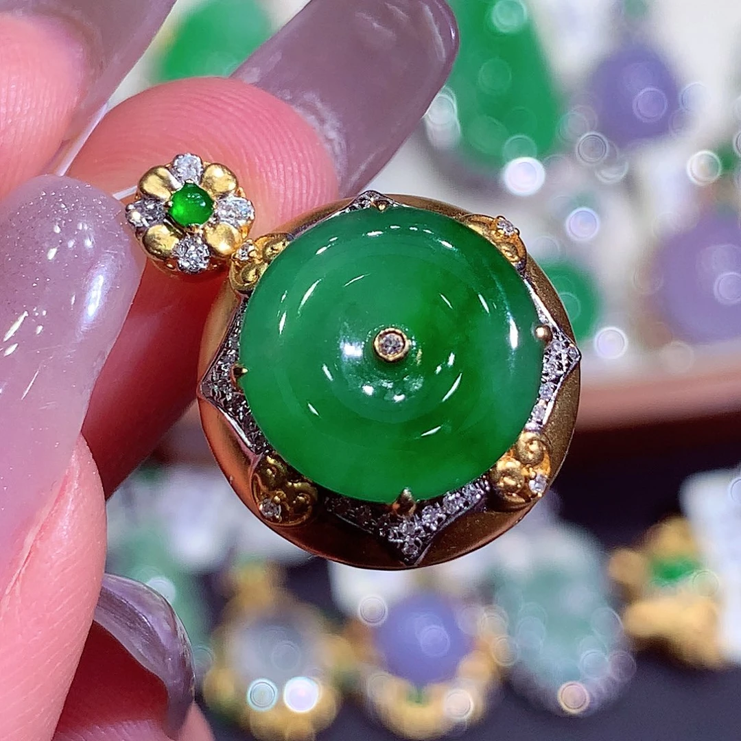 翡翠18K金镶嵌吊坠(不含链)