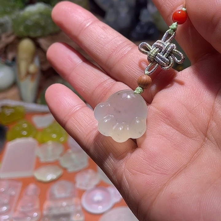 蛇纹石玉未镶嵌珠宝奇石