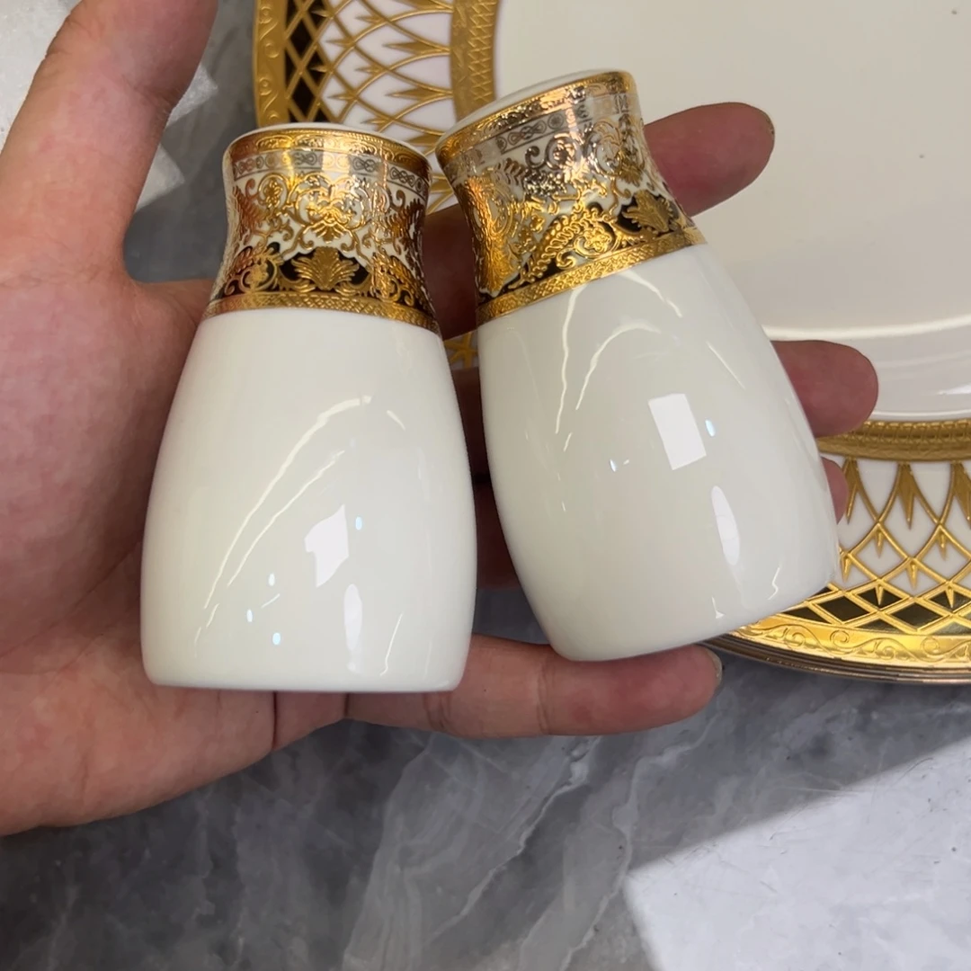 瓷片调味瓶一单一对尾单