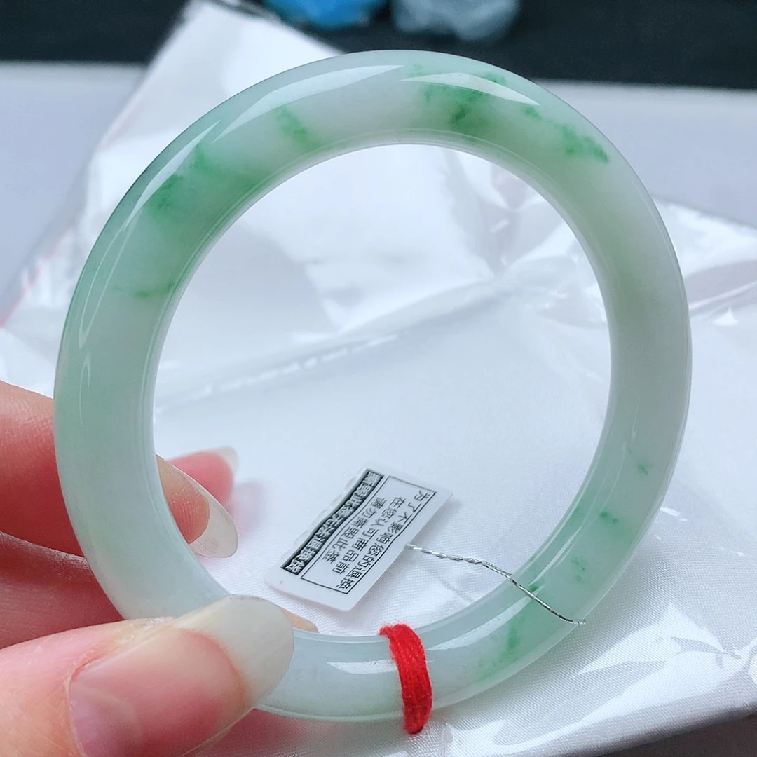 翡翠手镯未镶嵌55-57圆