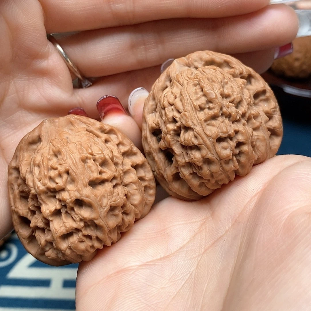 文玩核桃把件北*南疆石44