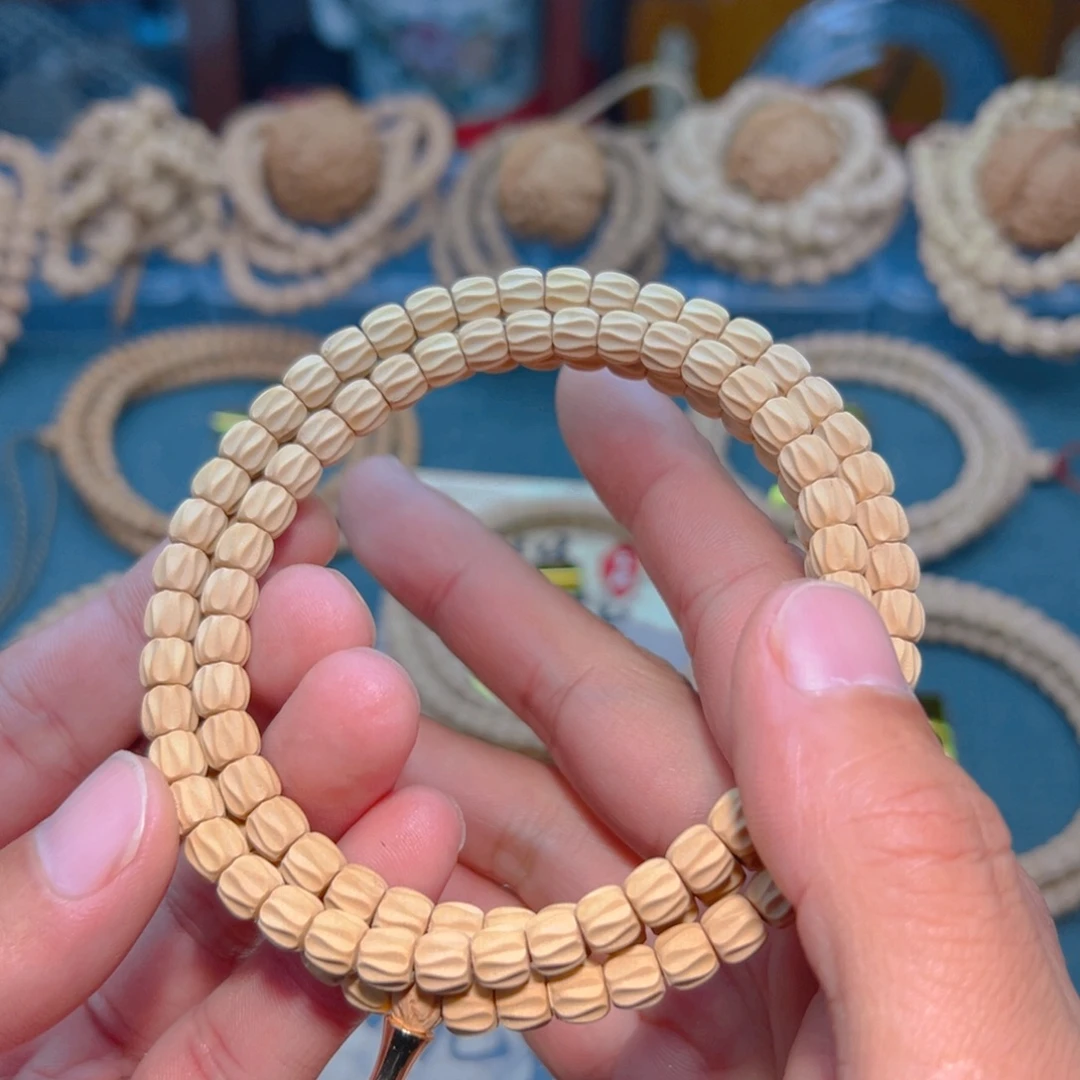 A***r柏香籽/百香籽吊坠