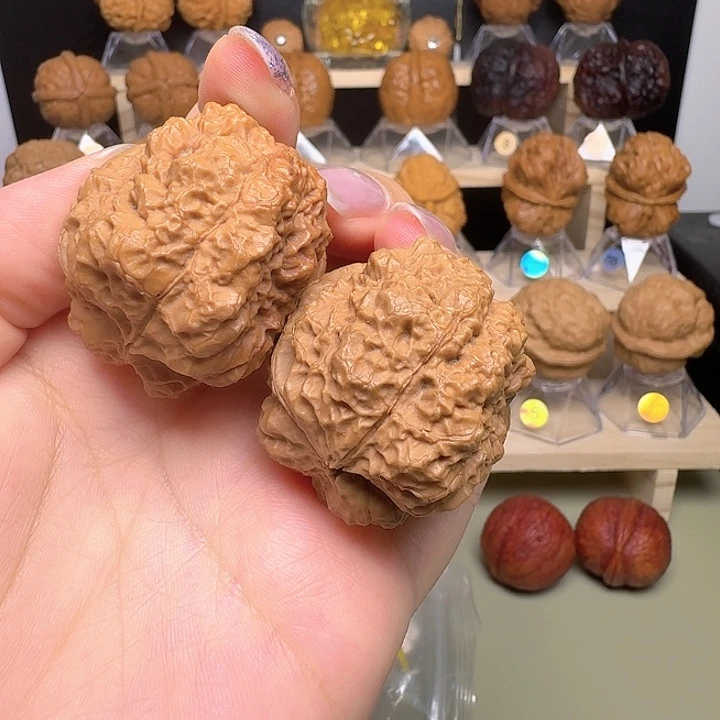 文玩核桃吊坠25号车福利小蛙