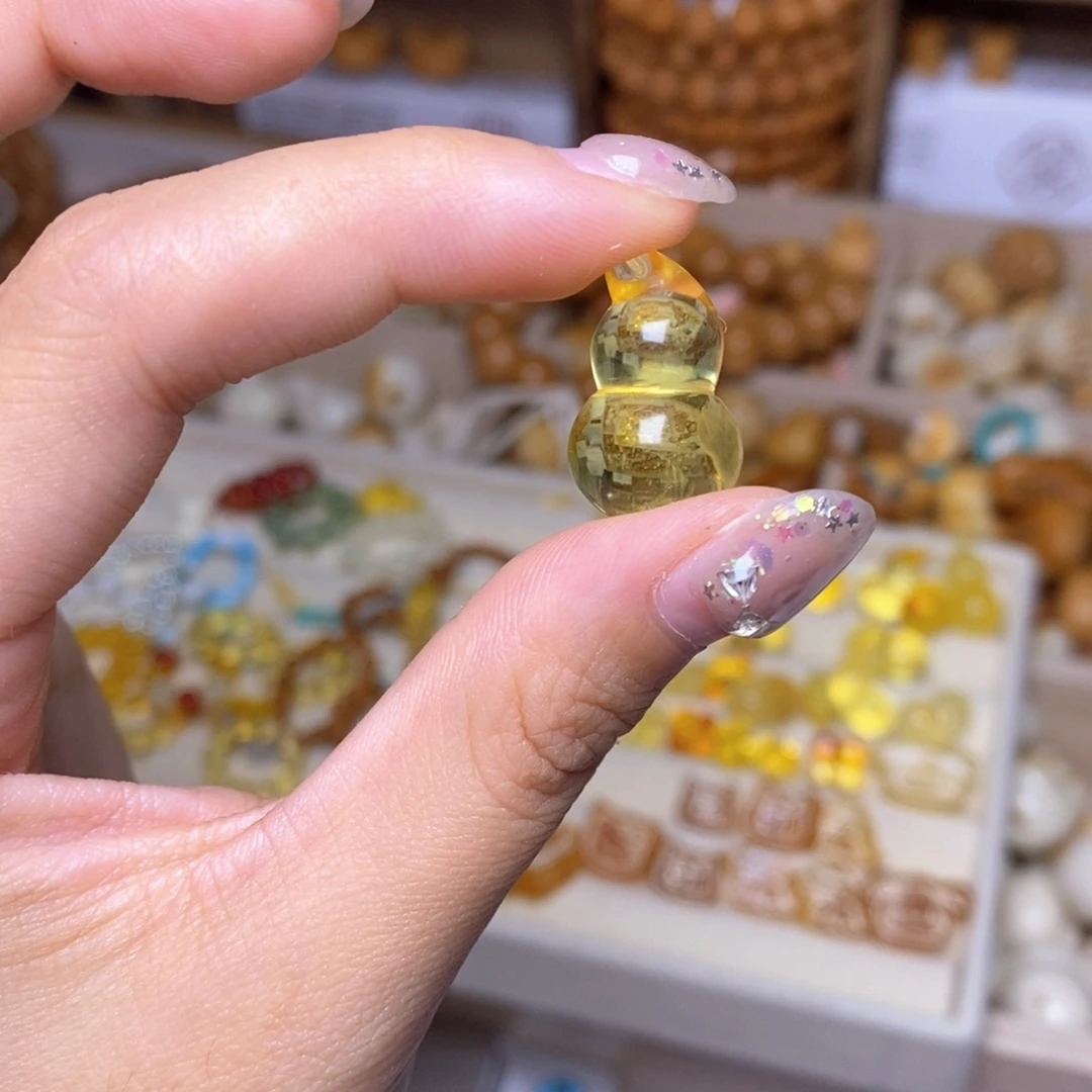 琑***靡吊坠猴头核桃蜜葫芦1.57克