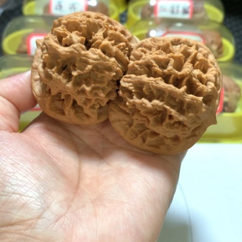 吊坠文玩核桃52花王