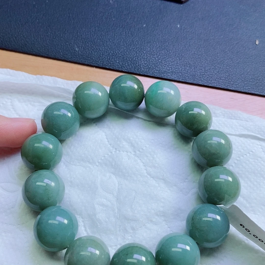 定制翡翠未镶嵌珠串