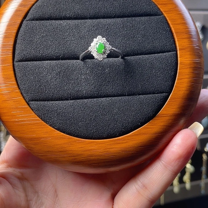 翡翠银S925镶嵌耳饰翡翠