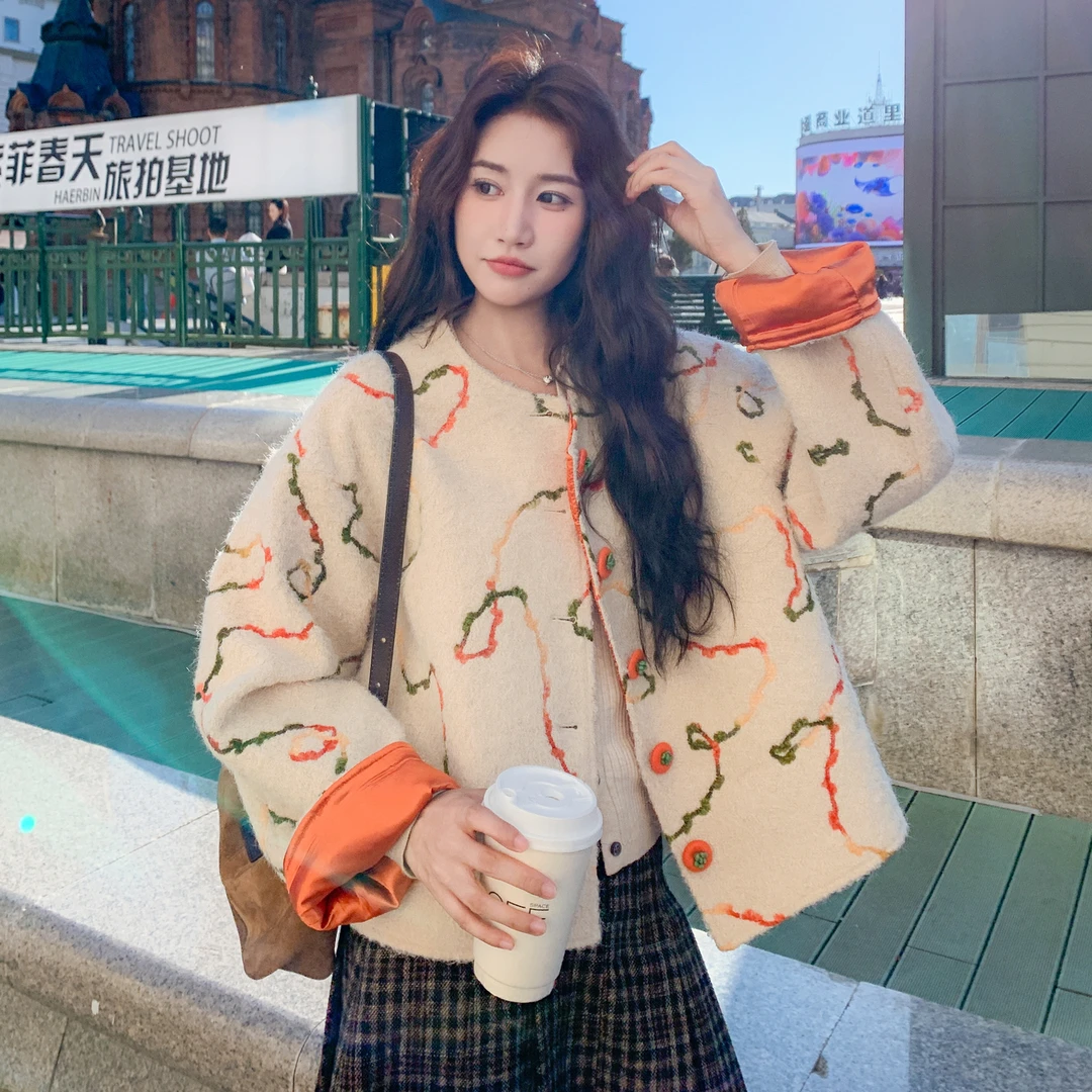 巨好看撞色提花毛呢外套女2025秋冬氛围感减龄圆领单排扣短款上衣