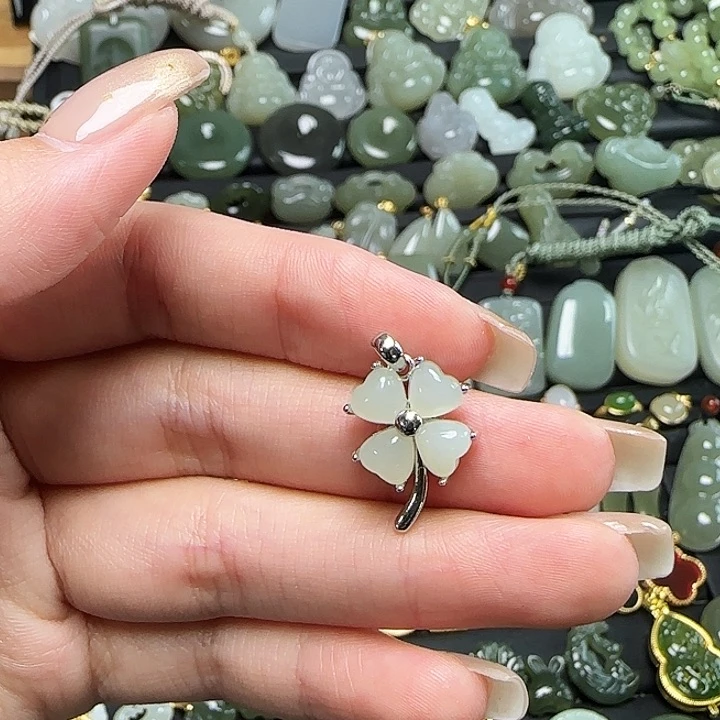 和田玉银S925镶嵌颈饰