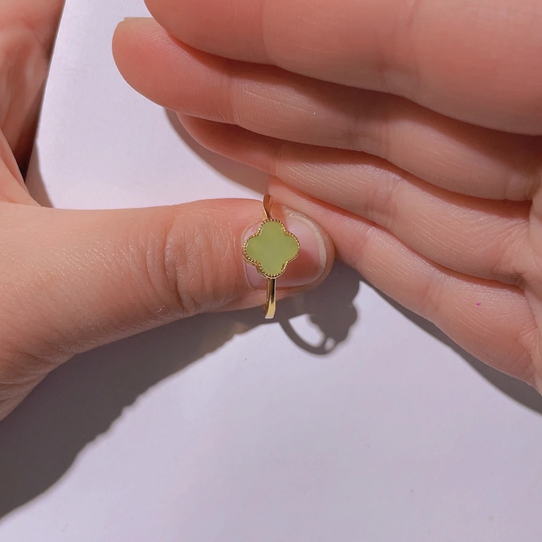 和田玉戒指银S925镀金镶嵌