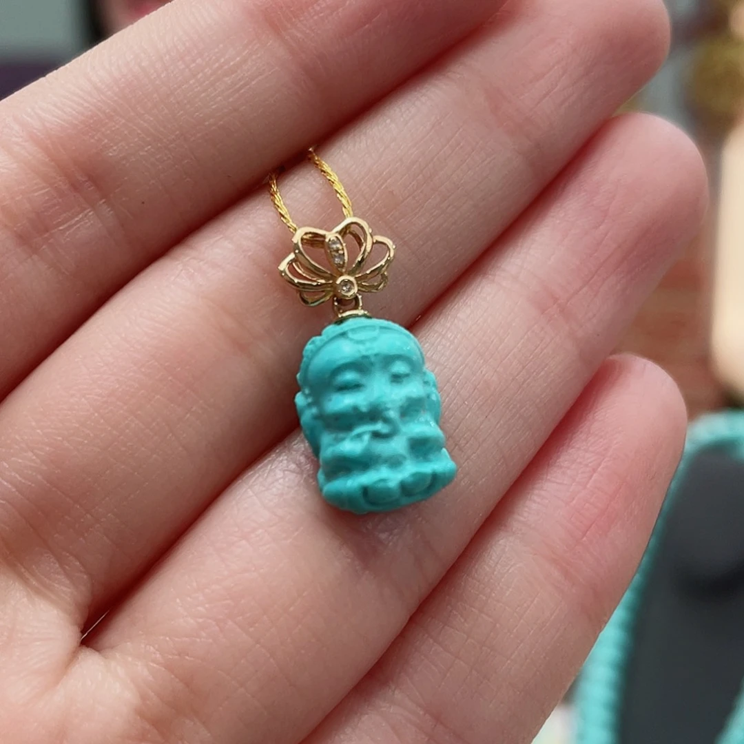 绿松石颈饰未镶嵌