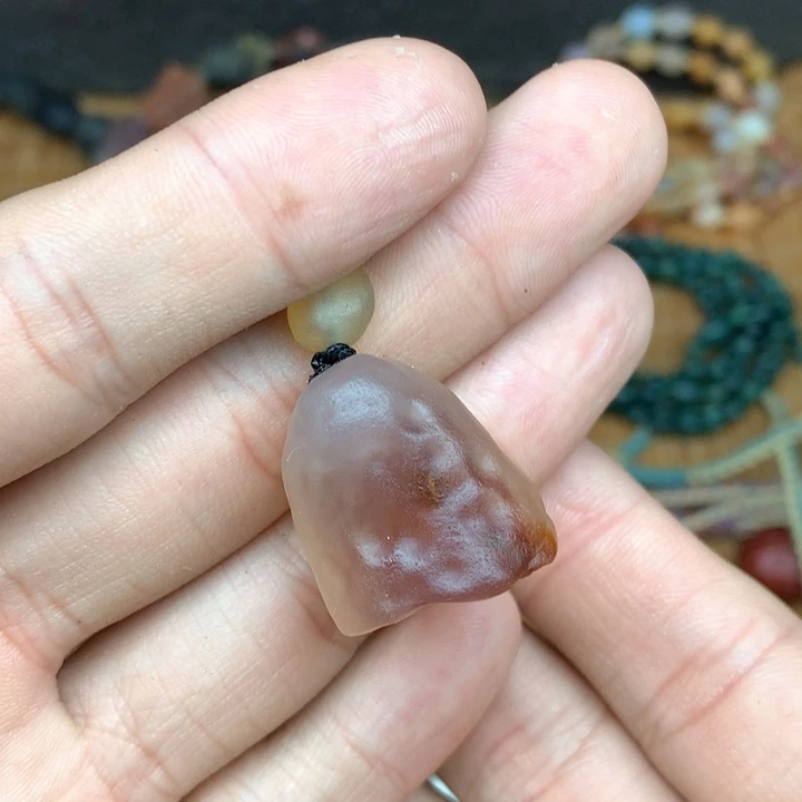 玛瑙/玉髓未镶嵌珠宝半成品