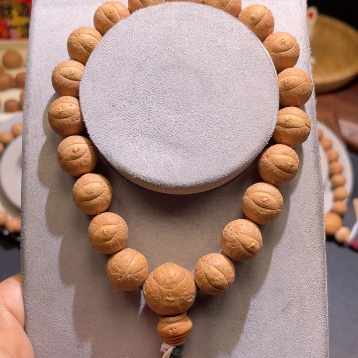 凤眼菩提吊坠手串 13 38