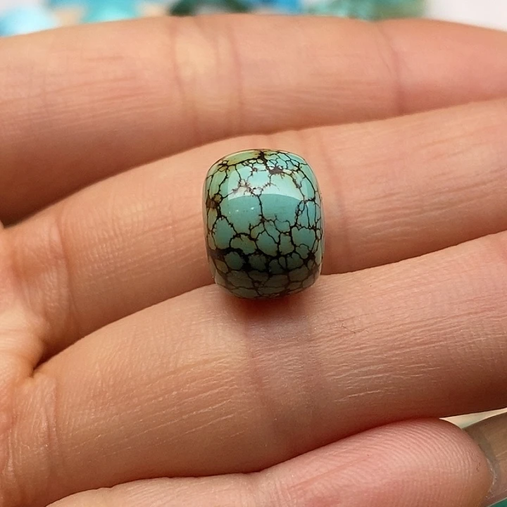 绿松石未镶嵌湖北原矿高瓷无优化绿松石