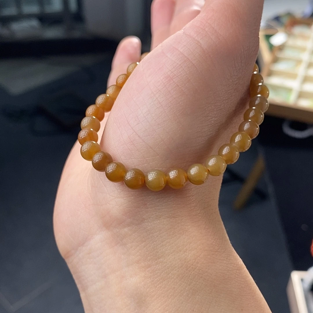 和田玉手串未镶嵌糖玉