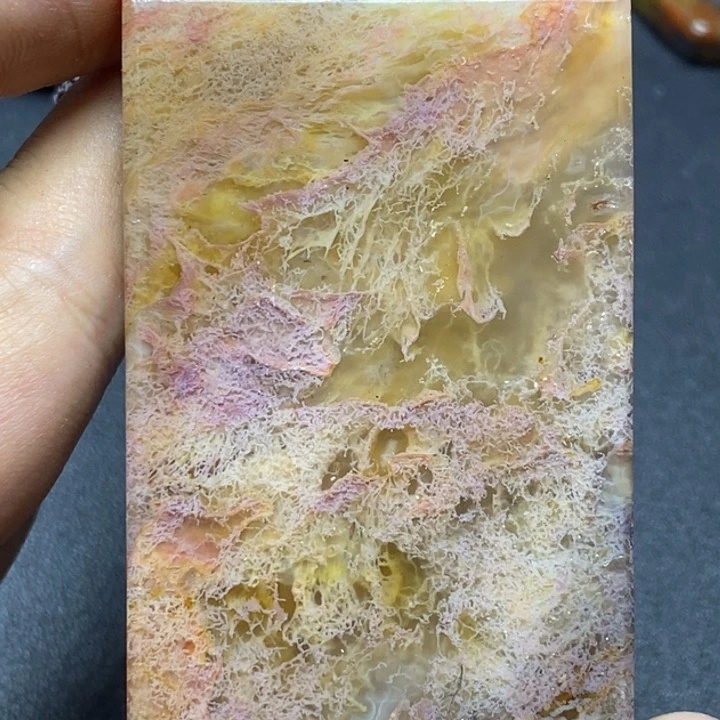 玛瑙/玉髓颈饰未镶嵌顾