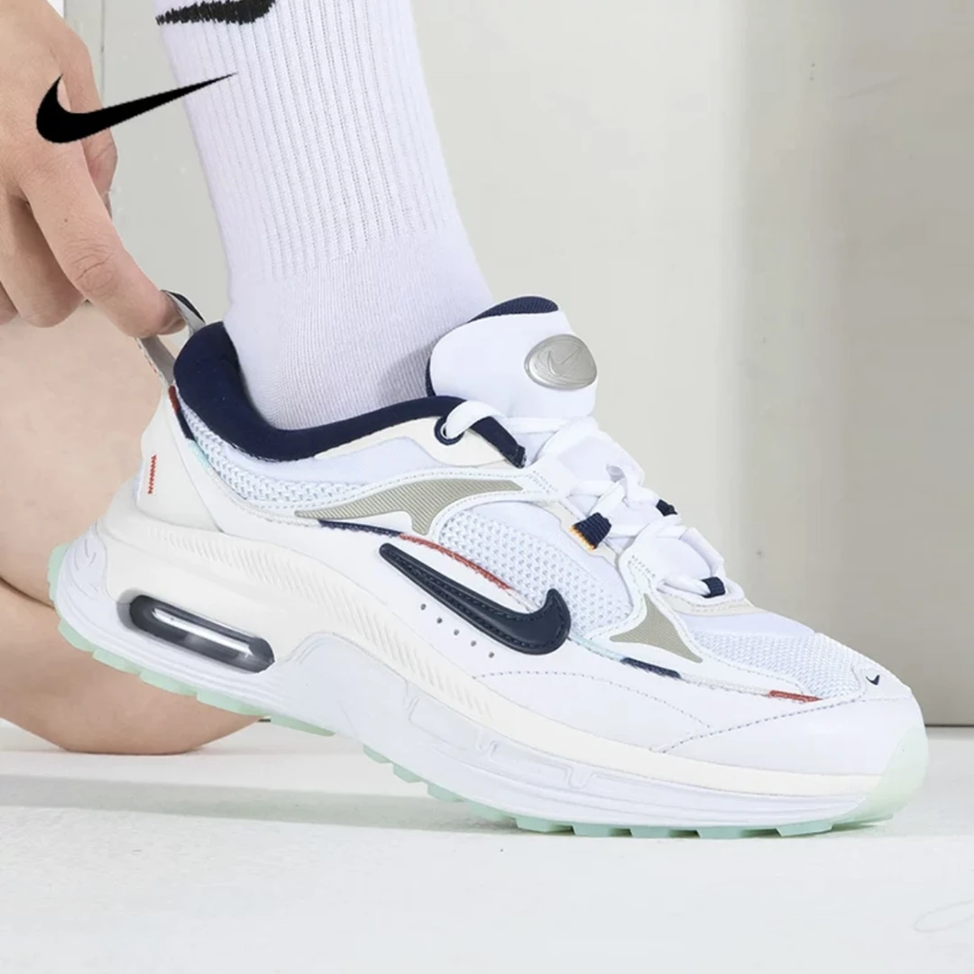 NIKE/耐克 Air Max Bliss 女鞋低帮舒适百搭休闲跑步鞋FN8916-141
