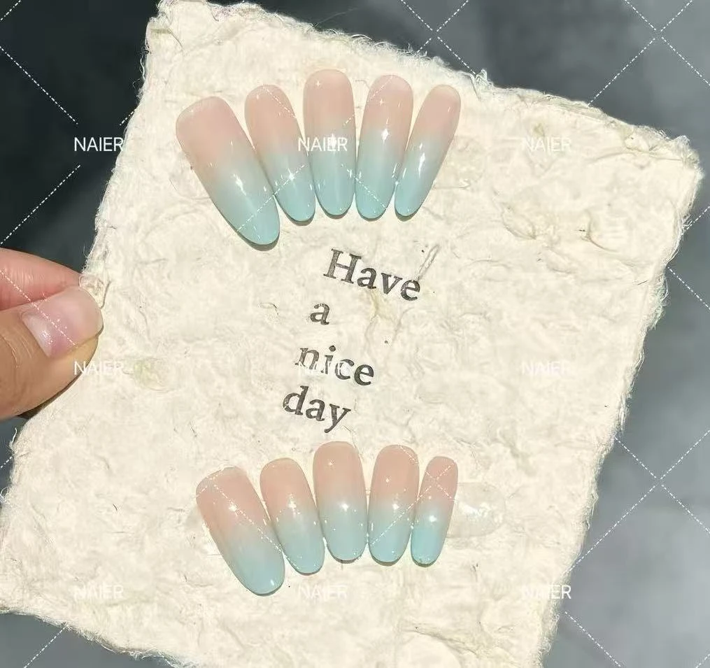 薄荷椰奶-Naier 奈儿轻奢高定美甲 10片装