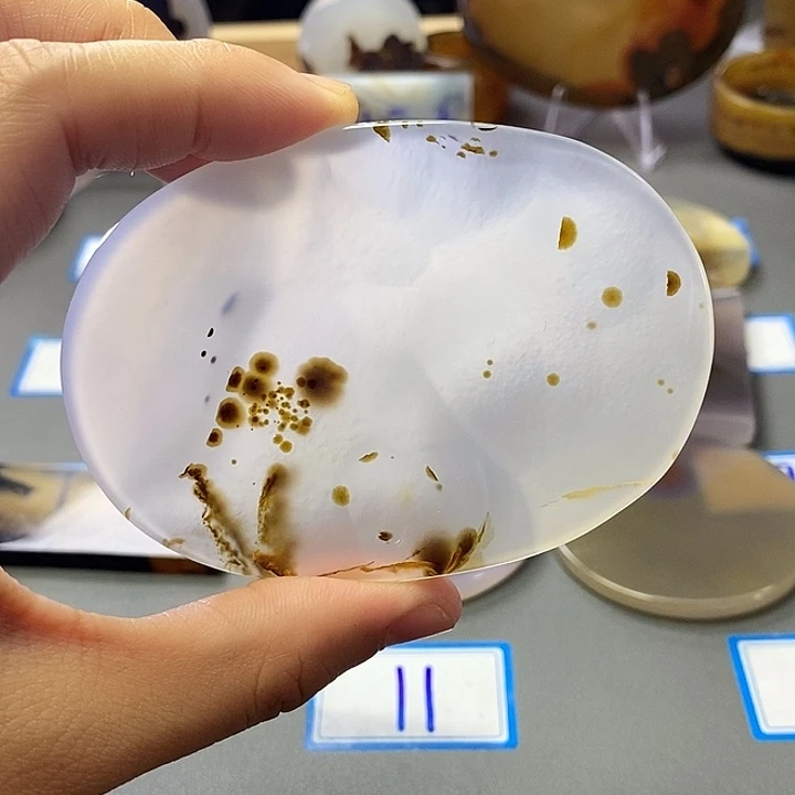 玛瑙/玉髓未镶嵌珠宝半成品87