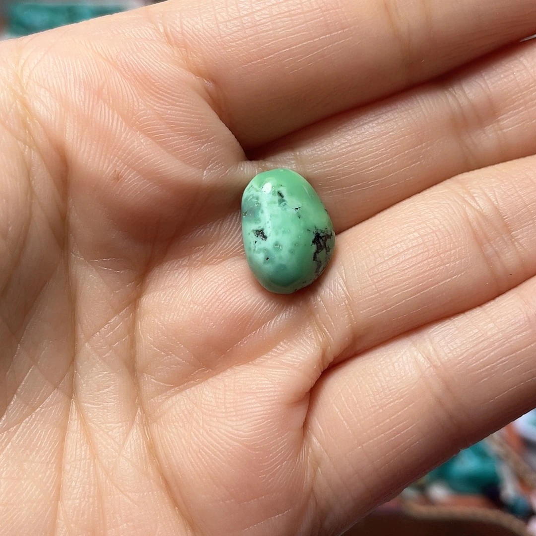 未镶嵌绿松石手镯