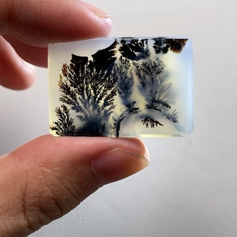 玛瑙/玉髓颈饰未镶嵌s***z