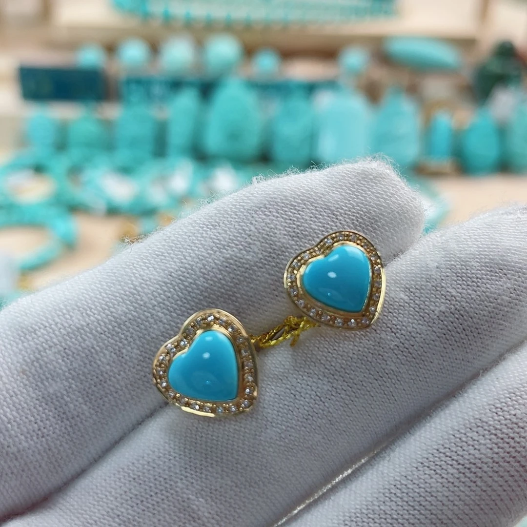 绿松石珠宝奇石18K金镶嵌