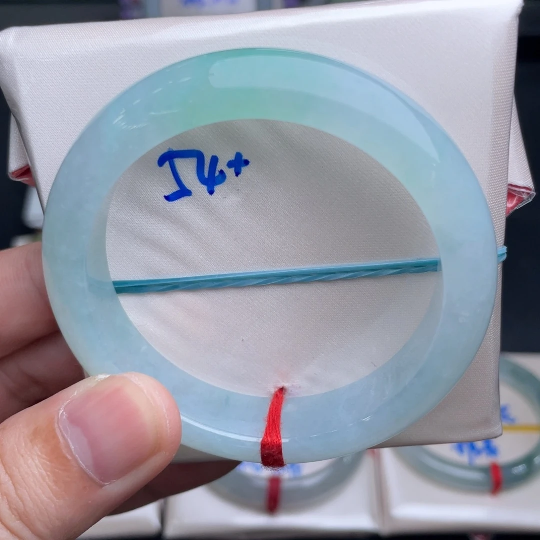 翡翠未镶嵌手镯翡翠手镯56