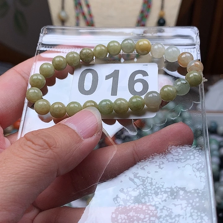 翡翠颈饰未镶嵌熊***歡翡翠