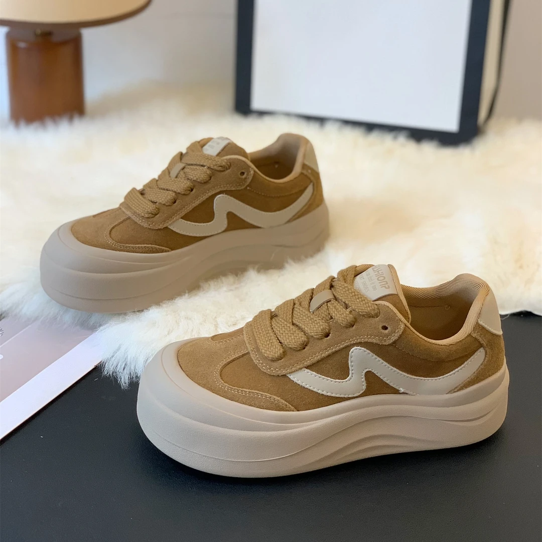 厚底增高复古磨砂轻便舒适不累脚休闲板鞋2025秋冬新款小众面包鞋