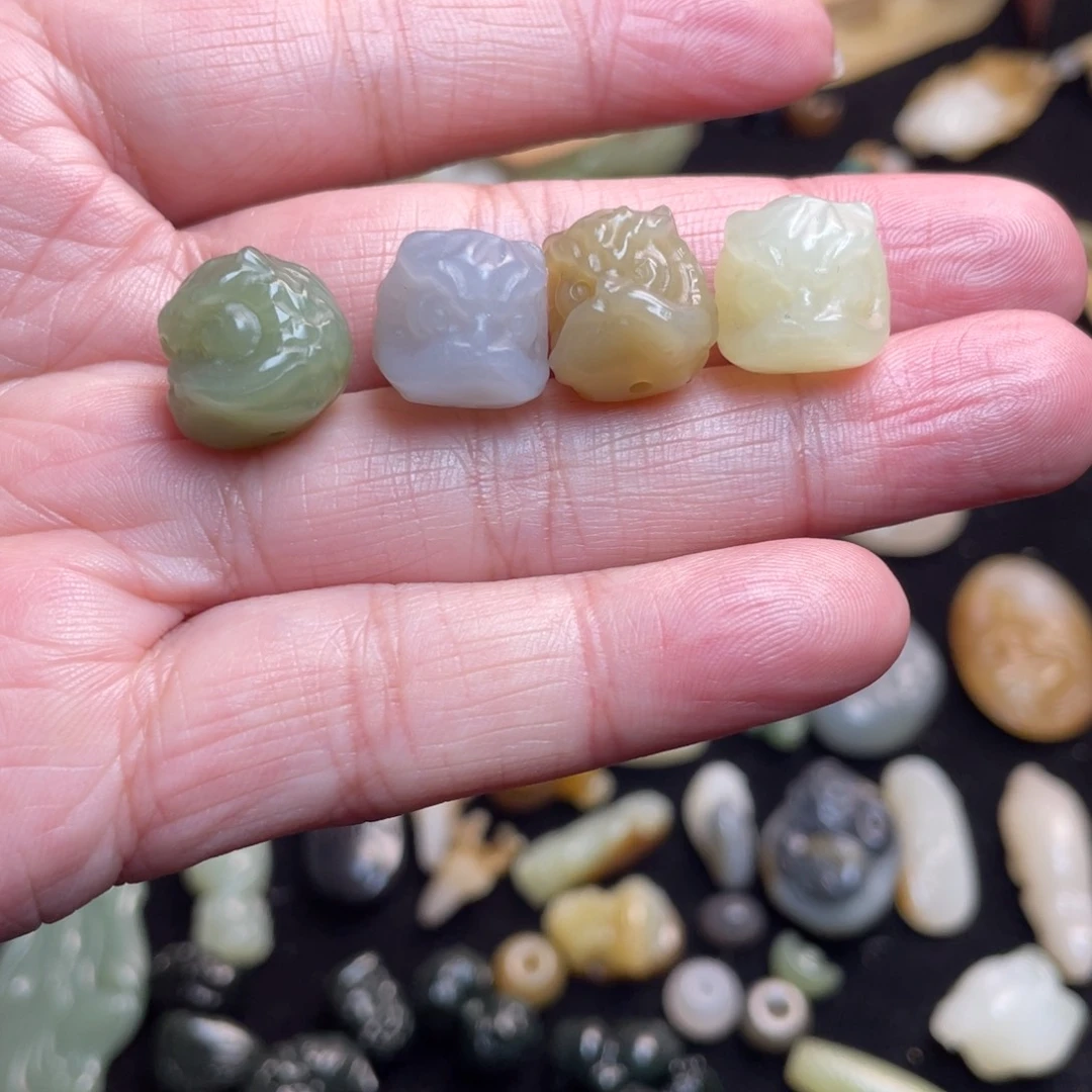 和田玉颈饰未镶嵌v****n