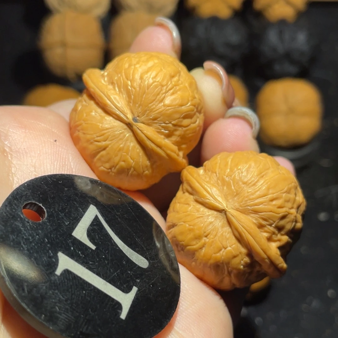 铃铛31尺寸核桃。