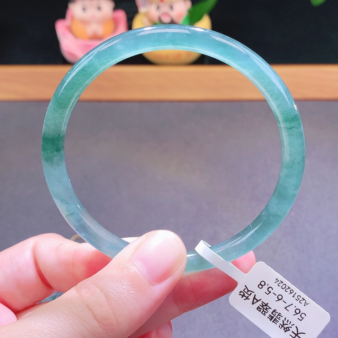 翡翠未镶嵌手镯天然翡翠