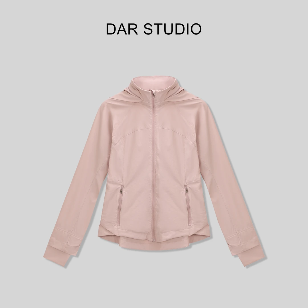 DAR STUDIO 【时髦视角】2024春夏新款连帽冲锋衣外套女士85067