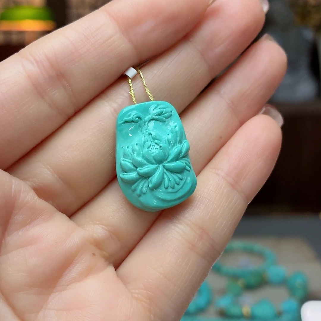 未镶嵌绿松石珠宝奇石