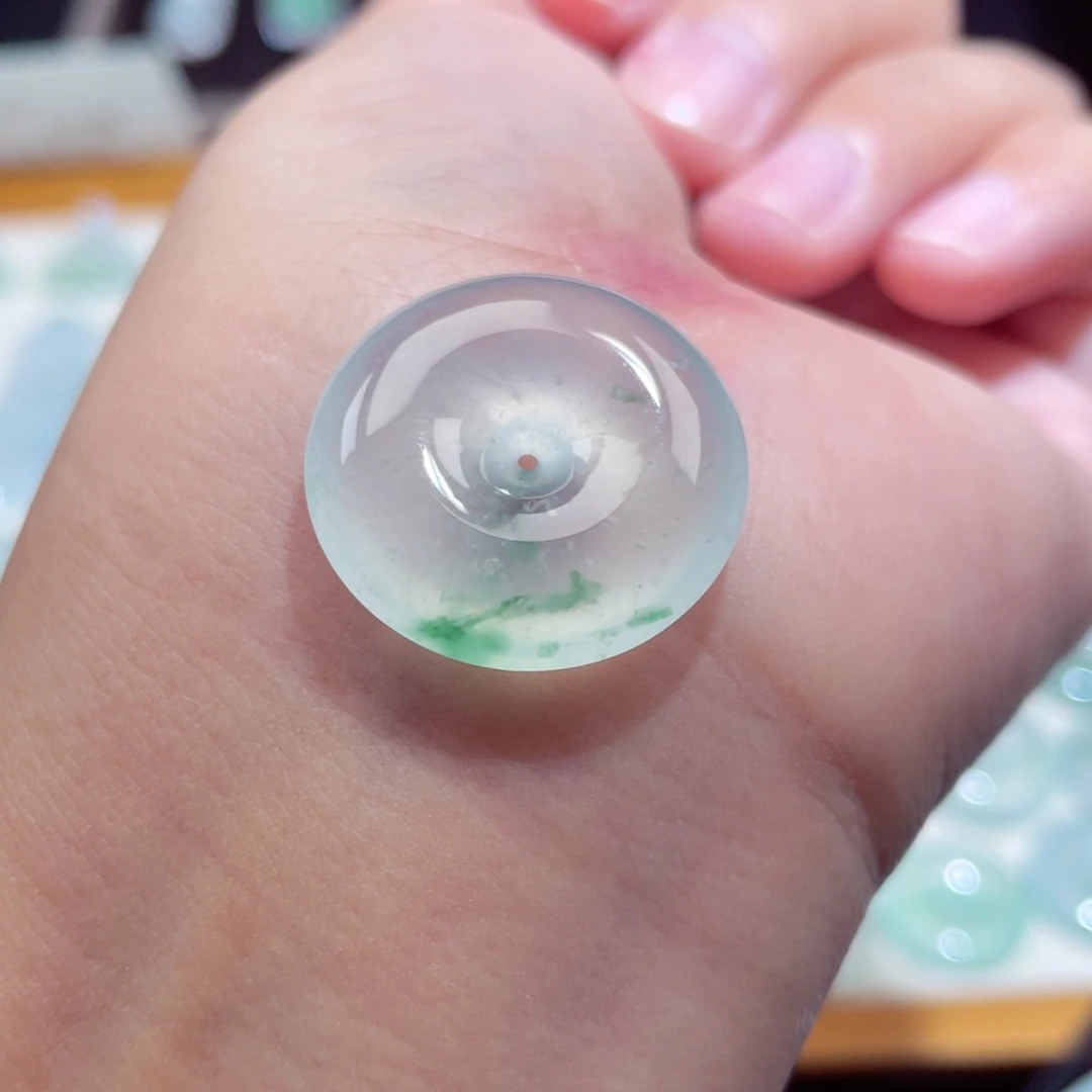 颈饰未镶嵌翡翠扣子