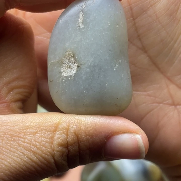 和田玉未镶嵌珠宝半成品