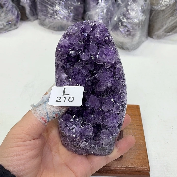 水晶摆件未镶嵌天然紫水晶