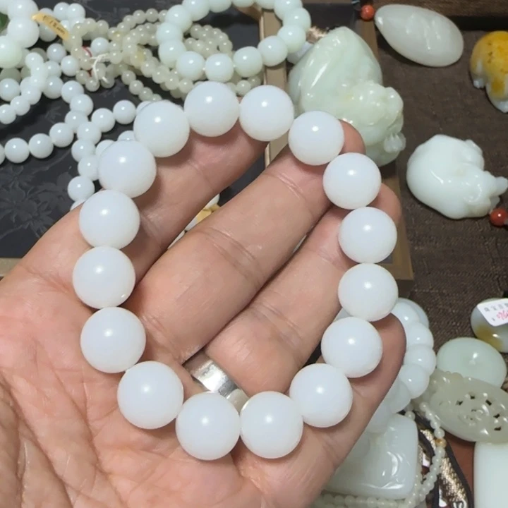 和田玉手链未镶嵌远*