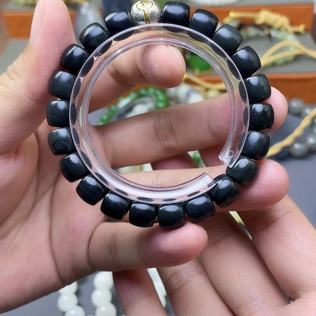 和田玉未镶嵌手串